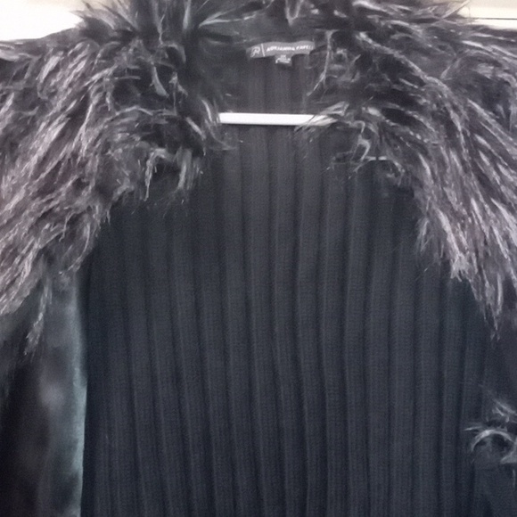 Adrianna Papell Faux Fur Vest (Plus sized) - Picture 8 of 17
